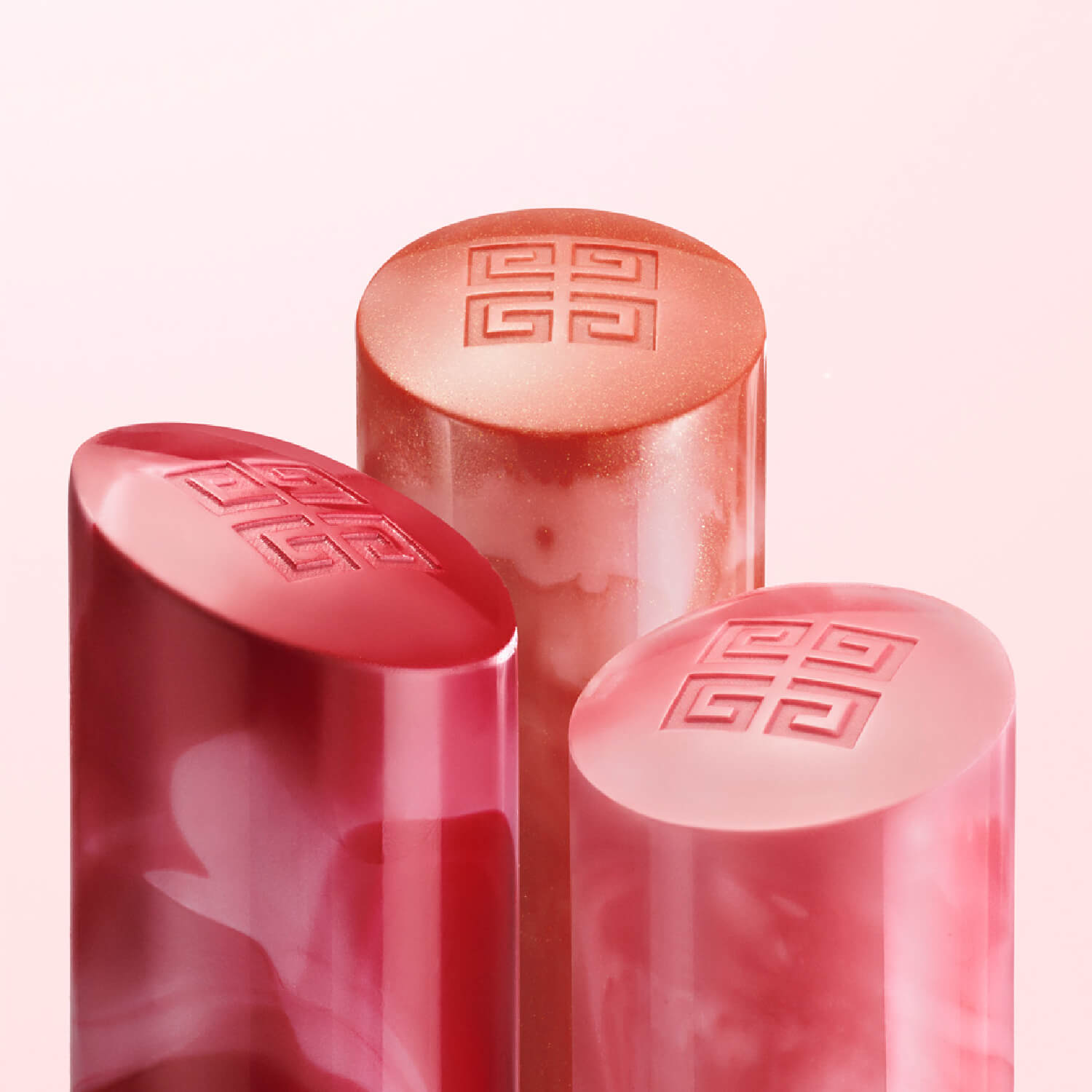 ROSE PERFECTO (TRATAMIENTO CON DESTELLO DE COLOR PARA EL CUIDADO DE LOS LABIOS)